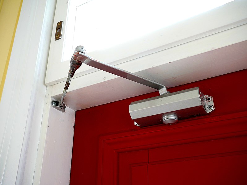 File:Door closer 20170214.jpg