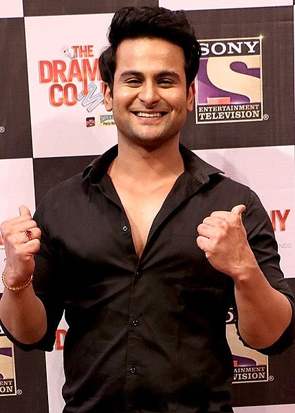 File:Dr. Sanket Bhosale attend the press conference of the show The Drama Company.jpg