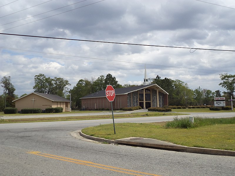 File:Evangel Temple, Valdosta.JPG