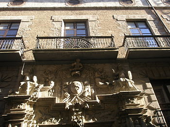 Fachada del Palacio de Ezpeleta.
