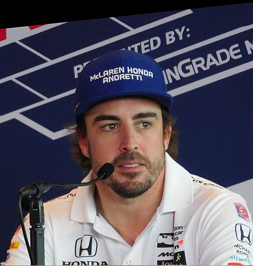 Fernando Alonso 2017 Indianapolis 500 press conference (cropped)