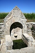 Fontaine Saint-Côme, vue partielle.