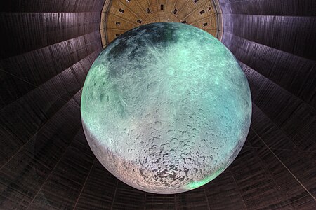 Modell des Mondes (25m Durchmesser)