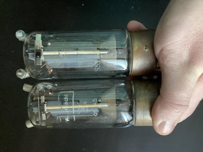 File:German WWII Vacuum tubes IMG 0749.png