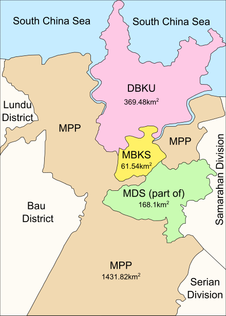 Local authorities comprising Greater Kuching with a total area of 2030.94 square kilometres:   Kuching North City Hall (DBKU)   Kuching South City Council (MBKS)   Padawan Municipal Council (MPP)   Kota Samarahan Municipal Council (MPKS, formerly MDS)
