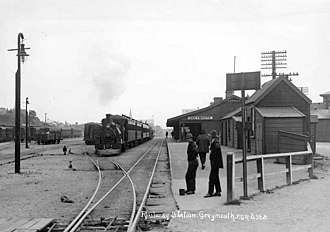 Greymouth Station in the early 1900s Greymouth Railway Station 1-2-005861-G ATL.jpg