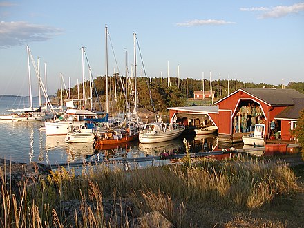 Harbour of Gullkrona in 2005.