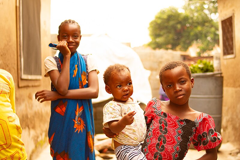 File:Happy Girls.jpg