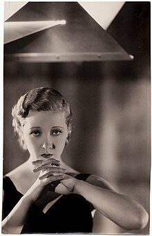 Helen Twelvetrees 1933.jpg