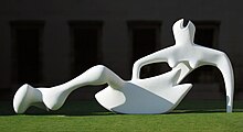 Large Reclining Figure (1984, based on a smaller model of 1938), Fitzwilliam Museum, Cambridge