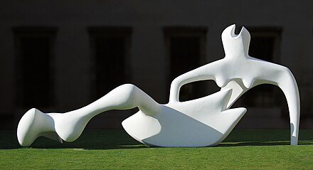 Henry Moore, Large Reclining Figure, 1984 (based on a smaller model of 1938), Fitzwilliam Museum, Cambridge