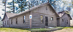 Клуб спортсменов Hiawatha Manitou Lodge.jpg