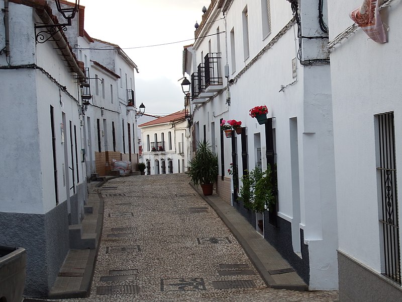 File:Hinojales, Huelva 64.jpg