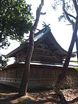 後部左側から見た小牛田山神社本殿