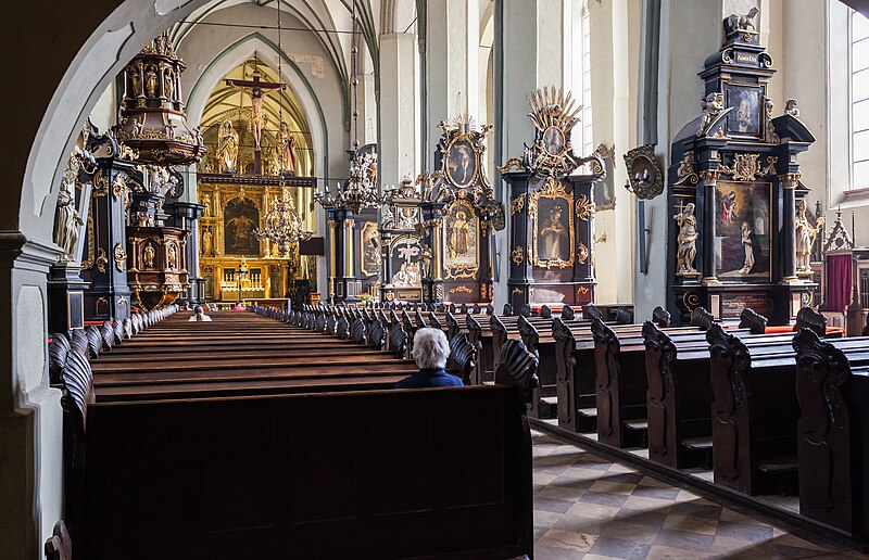 File:Iglesia de San Nicolás, Gdansk, Polonia, 2013-05-20, DD 12.jpg