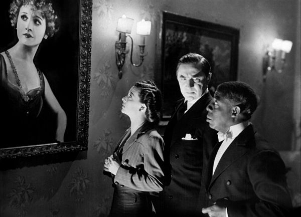 Polly Ann Young, Bela Lugosi, and Clarence Muse in Invisible Ghost (1941)