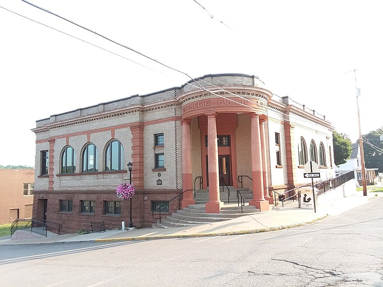 Ishpeming Carnegie Library