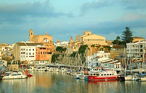 Isla de Menorca - Vista del puerto de Ciutadella desde la Estación Marítima - panoramio.jpg