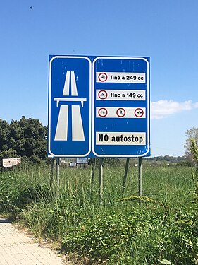 Italian traffic signs - Inizio strada extraurbana principale