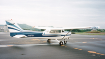 セスナ 172M JA3701（1998年）駐機場