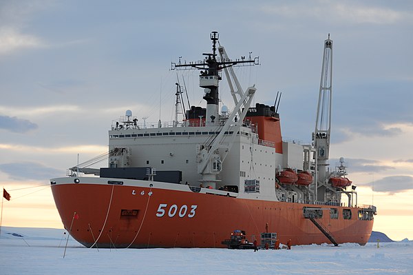 Ледоколы японии. Японский ледокол Shirase (AGB-5003). Shirase AGB-5003. Японский ледокол СИРАСЭ. Shirase AGB-5002.