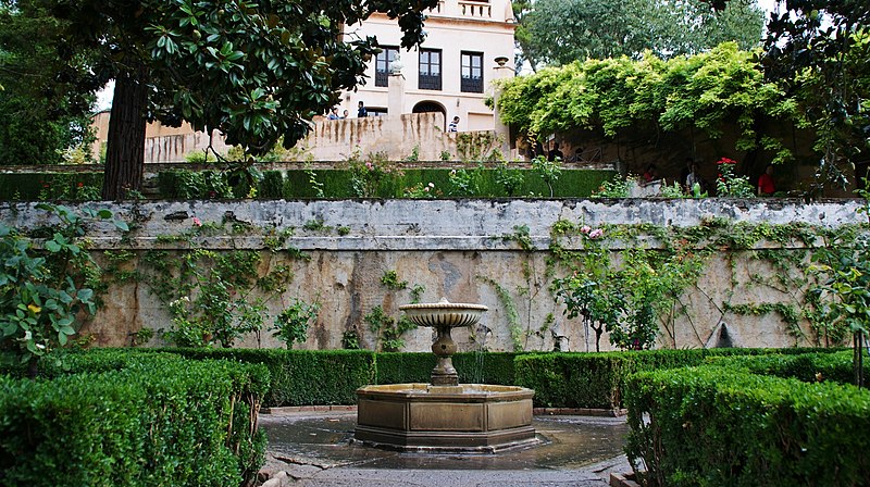 File:Jardines del Generalife, Granada 47.JPG