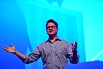 Миниатюра для Файл:Jim Zemlin at LinuxCon China 2017.jpg