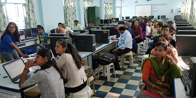 File:Kannada Wikipedia Editathon Shivamogga Jan 06-07 2018 15.jpg