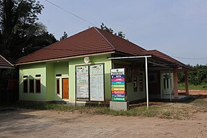 Kantor kepala desa Banua Halat Kiri