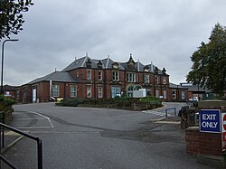 Kendray Hospital, Barnsley (geograph 4327191).jpg