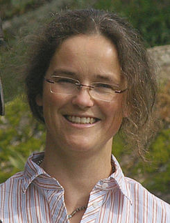<span class="mw-page-title-main">Konstanze Krüger</span> German zoologist and behaviour researcher