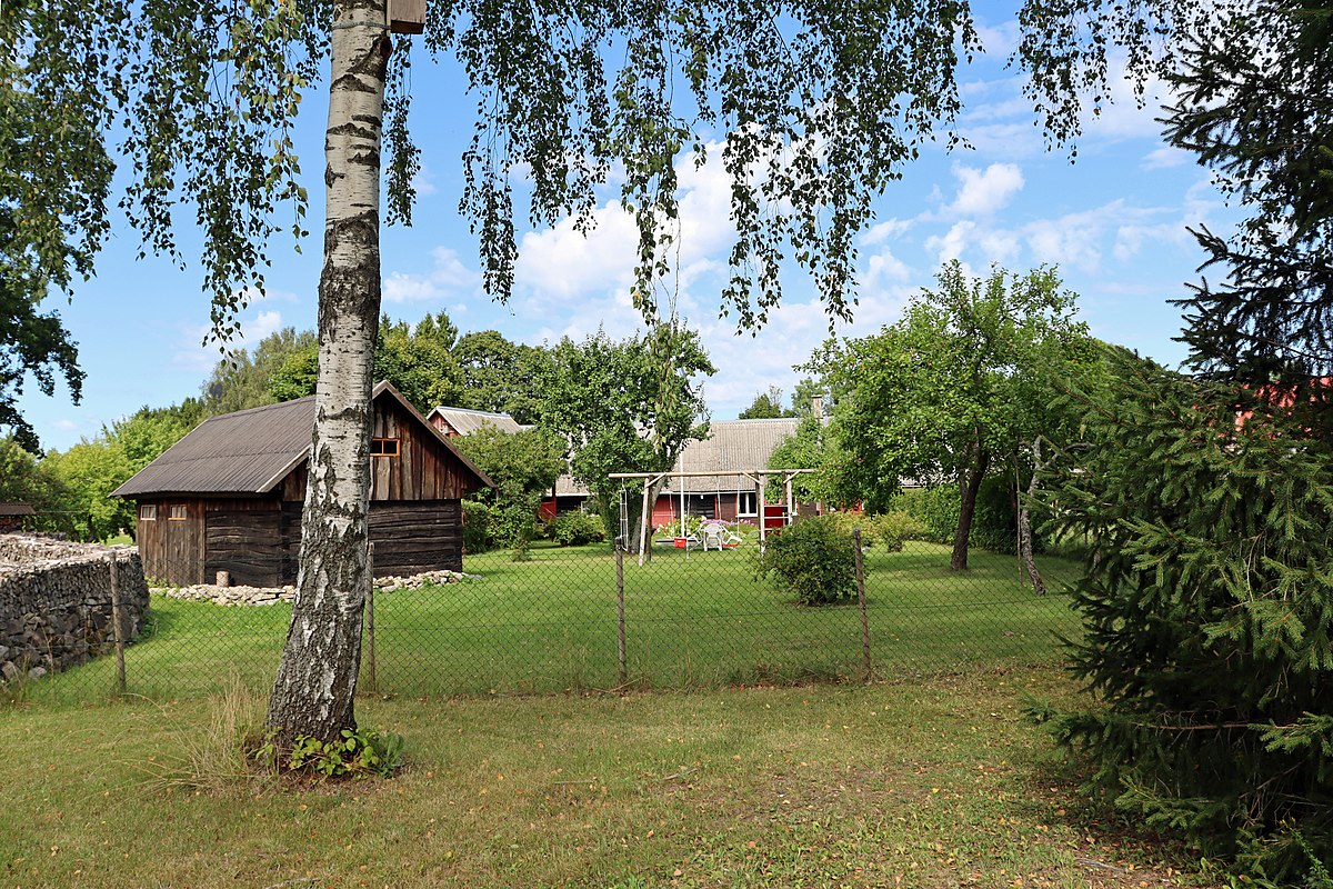 Три села. Куйвасту. 8 Марта Village фото. Код Эстонии. Куйвасту Эстония старые фото.