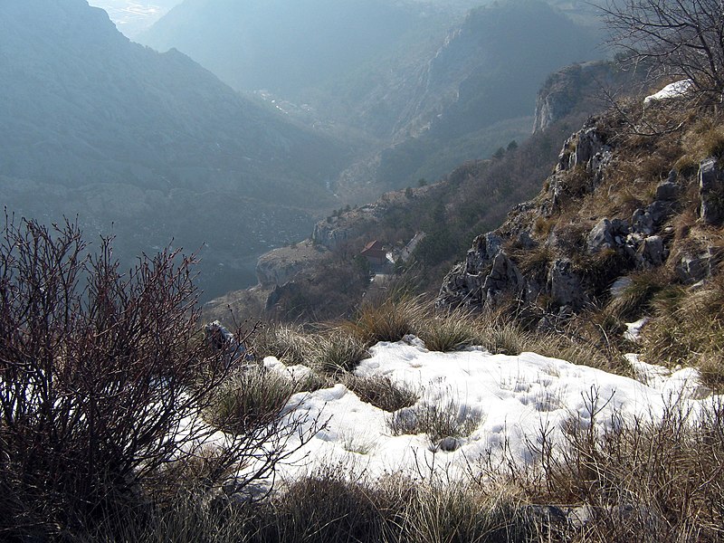 File:La Val Rosandra vista dall'altura - panoramio.jpg