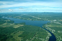 Lac Magog.jpg