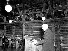 Robert LeFevre lecturing at his Colorado-Springs based school LeFevre-Lecturing-at-Rampart-College-taken-xerox.jpg