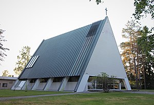 Leivonmäen kirkko, Pyhän Kolminaisuuden kirkko (Erkko Virkkunen, 1960) - Leivonmäentie 13, Leivonmäki - Joutsa - 1.jpg