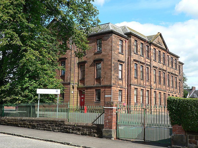File:Loanhead Primary School, Kilmarnock, Scotland.jpg