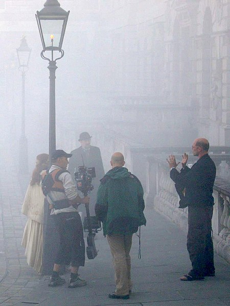 File:LondonSmog.jpg