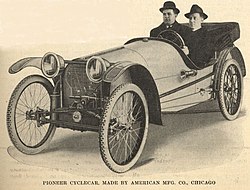 Pioneer Staggered Roadster (1914)