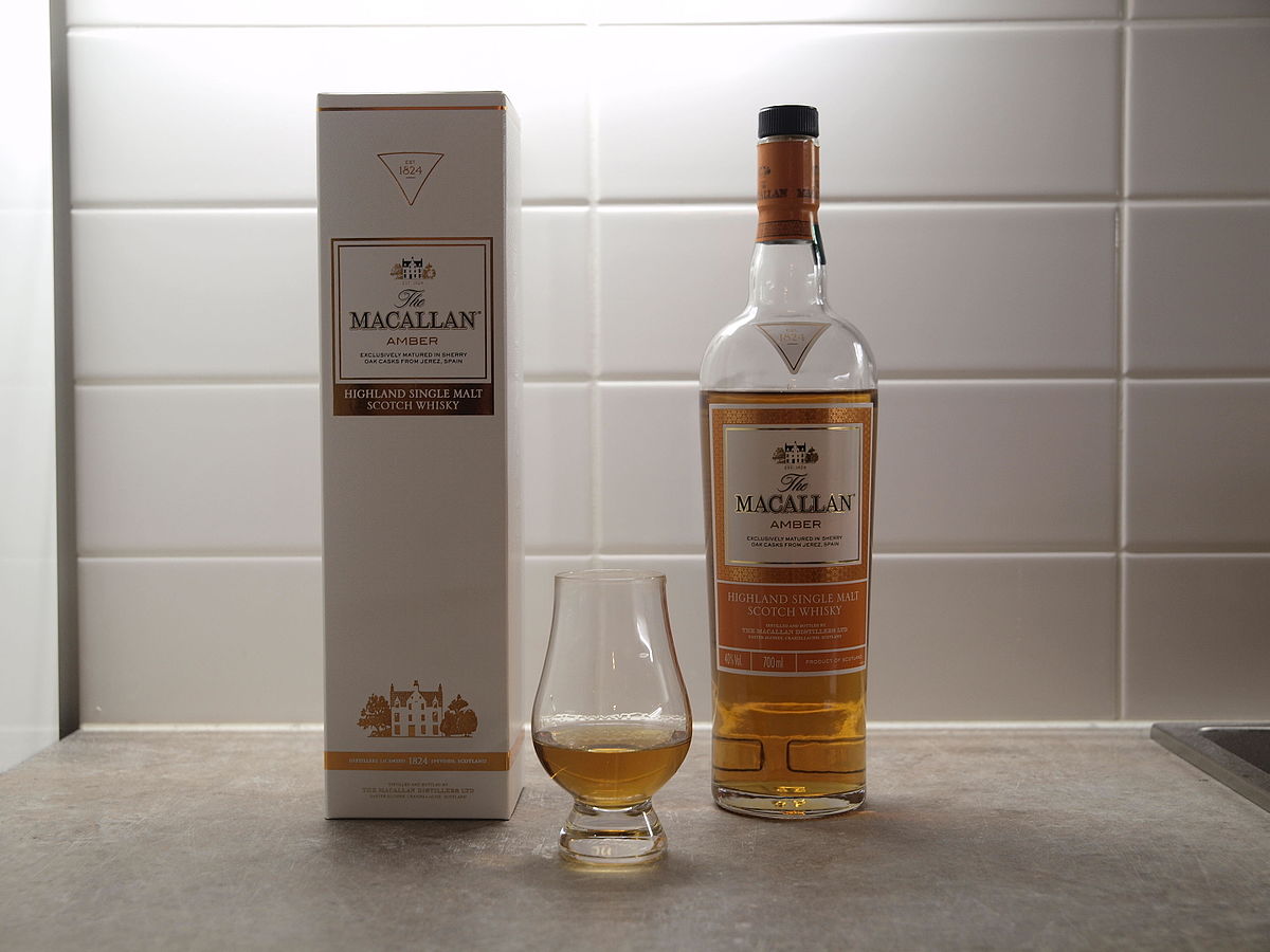 File Macallan Amber Scotch Whisky Jpg Wikimedia Commons