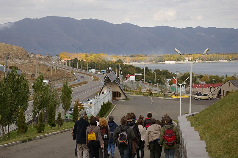 File:Main highway at Sevan.jpg