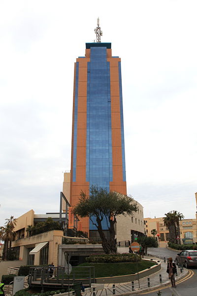 File:Malta - St. Julian's - Triq il-Knisja-Vjal Portomaso - Portomaso Tower 01 ies.jpg