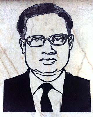 <span class="mw-page-title-main">Shamsuddin Ahmed (surgeon)</span> Medical doctor killed during the Bangladesh Liberation war (1920-1971)