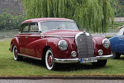 Mercedes-Benz 300 (1953 г.)