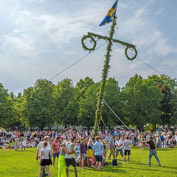 File:Midsummer DSC 5318 (9103805024).jpg