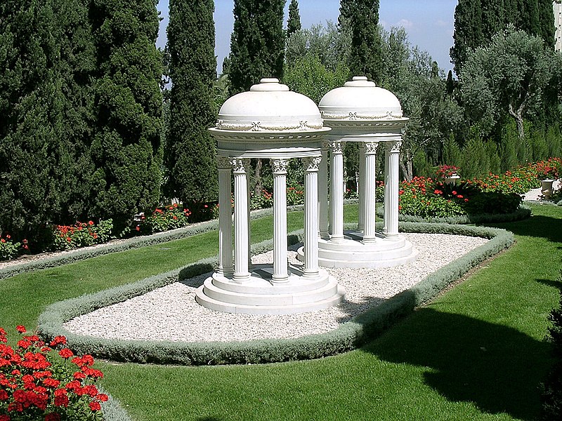 File:MirzaMihdiNavvabMonuments.jpg