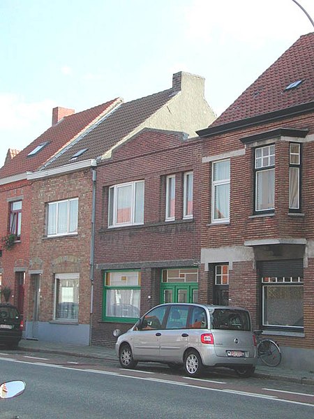 File:Moerkerkse steenweg 387 - 18860 - onroerenderfgoed.jpg