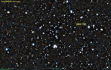 パンスターズで撮影された散開星団NGC 752。