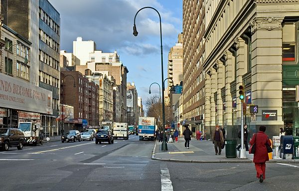 14th Street looking as seen from the east at Fifth Avenue