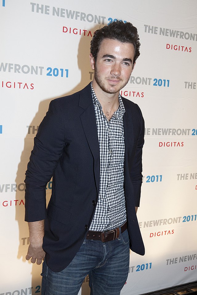 Kevin Jonas and Danielle Jonas' Relationship Timeline: Dream